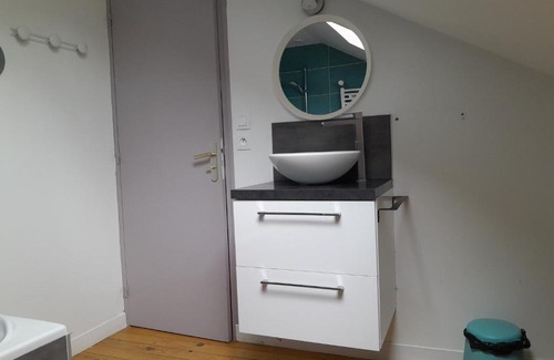 Lamballe House | Cozy Private Room Near Attractions - Guest Rated 7/10
