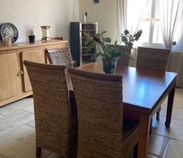 Rumilly-les-Vaudes House | Inviting Private Room with Child-Friendly Amenities