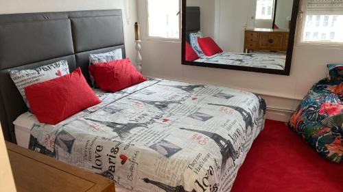 Sarcelles House | Chambre privative design avec espace salon & cuisine 15 min de Paris