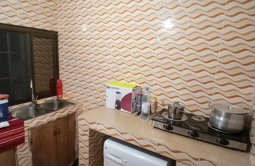 Lome Apartment | Kid-Friendly Retreat at Chambre Salon for Memorable Stays