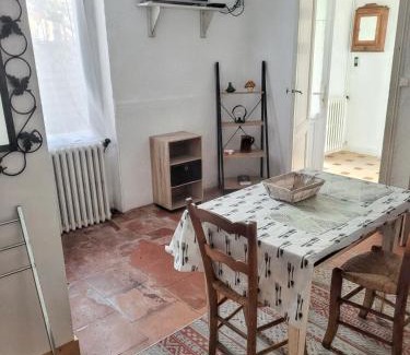 Langon Apartment | Pet-Friendly Studio Retreat in Langon with Shared Terrace