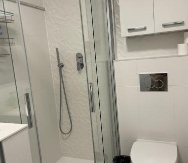 Billancourt–Rives de Seine House | Cozy Private Suite in Boulogne with Complimentary Breakfast
