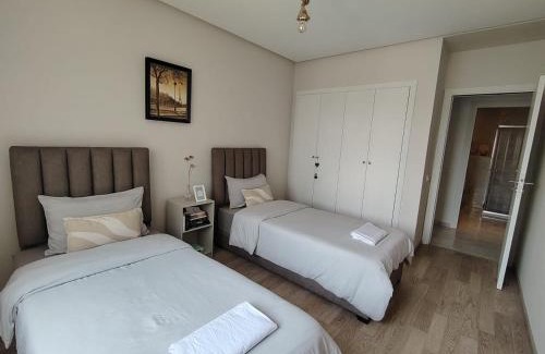 Nouaceur House | Chambre très propre avec salle de bain privée - 5 min airport casablanca