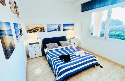 La Marina House | Ocean View Room in Villa at the Marina Awaits You