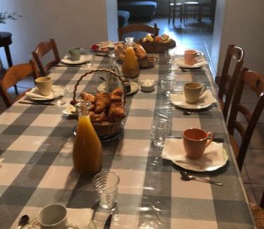 Couloume-Mondebat Bed & Breakfast | Family-Friendly Retreat at Chambres BB A Coste