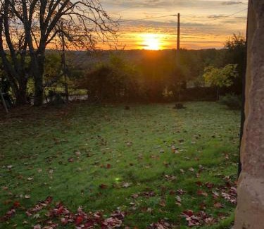 Couloume-Mondebat Bed & Breakfast | Family-Friendly Retreat at Chambres BB A Coste