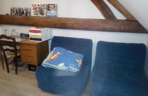 Frasne-les-Meulieres House | Cozy Chambres chez l Habitants with Family-Friendly Amenities