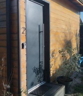 Chavanoz House | Cozy Retreat for Peaceful Stays - Rated 8.5/10 by Guests