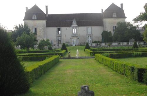 Champagne-et-Fontaine House | Guest Houses in Champagne-et-Fontaine with Ocean Views