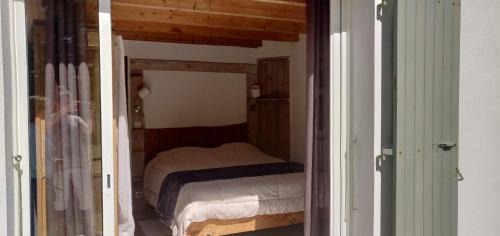 Saint-Pierre-d'Oleron House | Discover Les Sarments: Guest Rated 9.3 with Pool Access