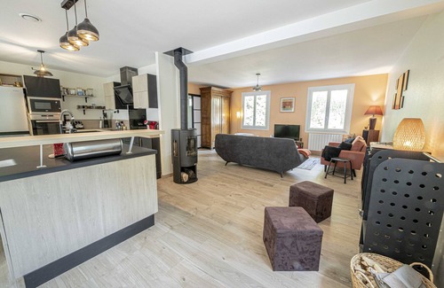 Bagneaux-sur-Loing House | Relaxing Retreat at Chambres d'hôtes Au Chat Verrier