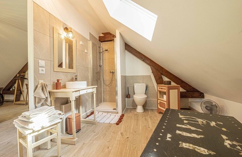 Bagneaux-sur-Loing House | Relaxing Retreat at Chambres d'hôtes Au Chat Verrier