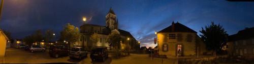 Saint-Menoux House | Elegant Stay at Chambres d'Hôte Les Bredins with Pool