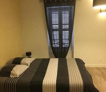 Saint-Menoux House | Elegant Stay at Chambres d'Hôte Les Bredins with Pool