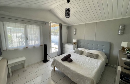 Viggianello Bed & Breakfast | Eco-Friendly Retreat at Chambres d'hôtes Île de Beauté