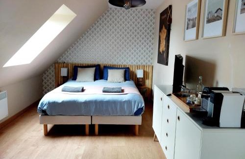 Huisnes-sur-Mer Bed & Breakfast | Cozy Homestay Experience - Bed & Breakfast Retreat