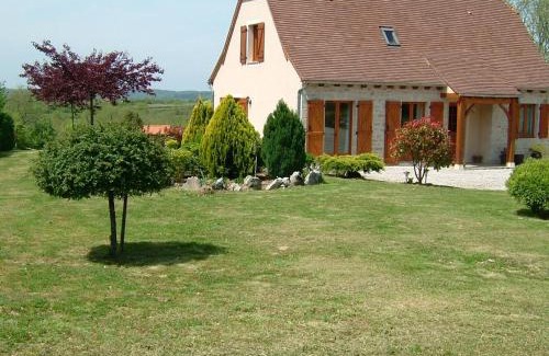 Cales Bed & Breakfast | Oceanfront Retreat at Chambres d'hôtes Chez Dumitra