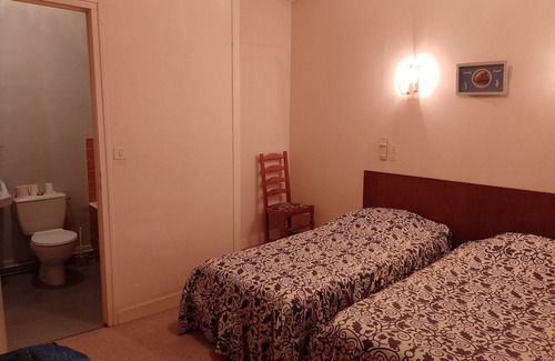 Magnac-Bourg House | Discover the Comfort of Chambres D'hôtes des Voyageurs