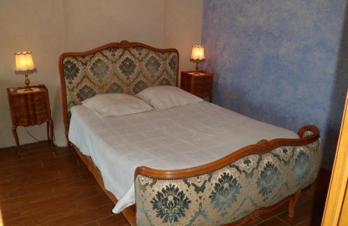 Tresboeuf Bed & Breakfast | Pet-Friendly Retreat at Chambres d'hôtes de Lunel