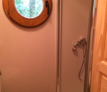 Le Breuil Bed & Breakfast | Explore Au Bonheur Du Parc: Oceanfront Retreat & Pool