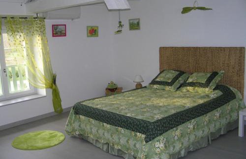 Labastide-du-Vert Bed & Breakfast | Discover Comfort at Chambres d'hôtes Au Pére Louis