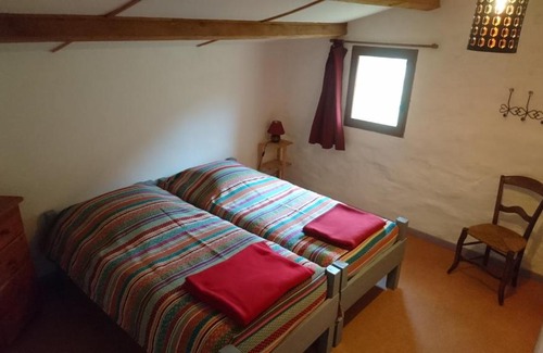 Tuchan Bed & Breakfast | Pet-Friendly Gîte Saint Roch with Ocean Views & Breakfast