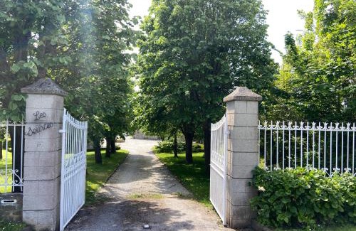 Saint-Lo-d'Ourville Bed & Breakfast | Guest Rated 10/10 at Domaine Les Sources - Charming Stay