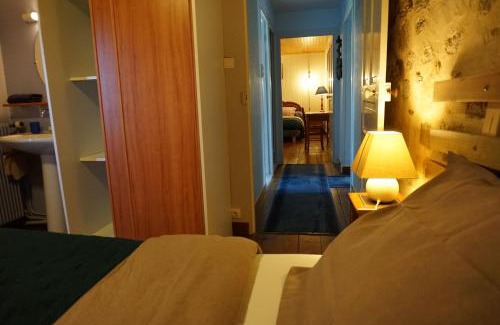 Kerlaz Bed & Breakfast | Cozy Chambre d'hôtes Kerioret Izella with Ocean View