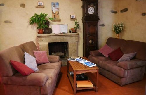 Kerlaz Bed & Breakfast | Cozy Chambre d'hôtes Kerioret Izella with Ocean View
