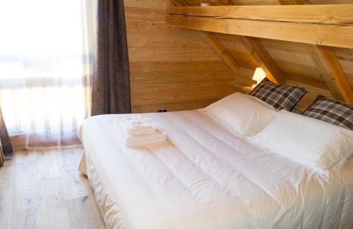 Villard-de-Lans Bed & Breakfast | Relax at Chambres d'hôtes La Vercouline with Spa & Hot Tub