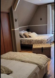 Chanteloup Bed & Breakfast | Family-Friendly Retreat at La Cime des Pins - Top Rated Stay