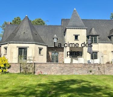 Chanteloup Bed & Breakfast | Family-Friendly Retreat at La Cime des Pins - Top Rated Stay