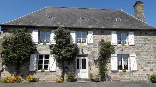 Rouelle Bed & Breakfast | Top-Rated Chambres d'hôtes La Difference with Ocean View