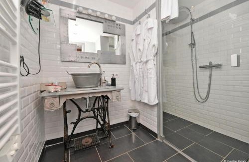 Saint-Quentin Bed & Breakfast | Enriching Stay at Chambres d'Hôtes La Filature - 4 Stars