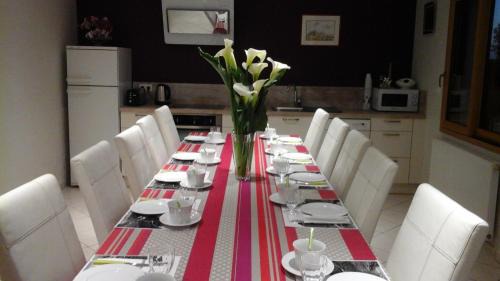 Pontorson Bed & Breakfast | Cozy Bed and Breakfasts in France with Oceanfront Views