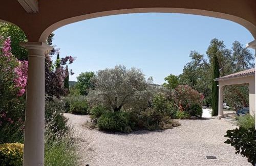 Vogue House | Elevated Stays at Chambres d'hôtes Le Mas de Molines