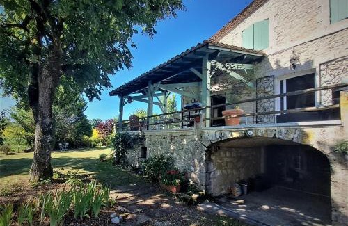 Plaisance Bed & Breakfast | Elegant Chambres d'hôtes Le Muguet with Oceanfront Views