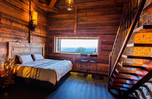 Larnod House | Experience Bliss at Chambres d'hôtes Le Repère des Anges