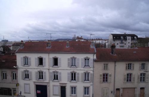 Saint-Pierre - Rene II - Bonsecours House | Eco-Friendly Getaway at Chambres d'hôtes Olry with Breakfast