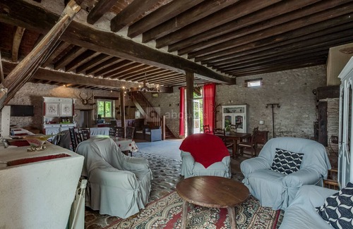 Avaray Bed & Breakfast | Guest Rated: 9.2 at Chambres d'hotes Domaine de l'Isle