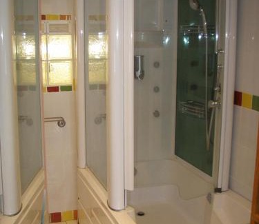 Alba-la-Romaine Bed & Breakfast | Cozy Chambres d'Hotes La Grange au Negre with Restaurant & More