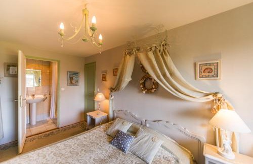 Saint-Malo Bed & Breakfast | Cozy Stays at Chambres d'hotes Saint Malo La Barbinais