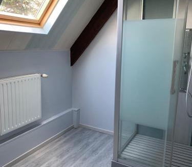 Treguier House | Chambres de Scavet: Family-Friendly with Hot Tub & Breakfast