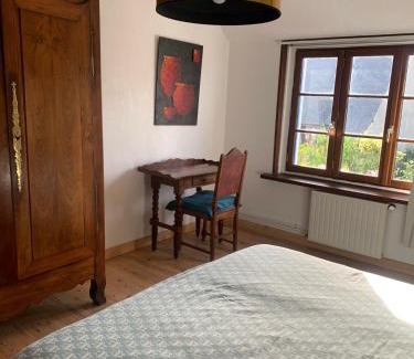 Treguier House | Chambres de Scavet: Family-Friendly with Hot Tub & Breakfast