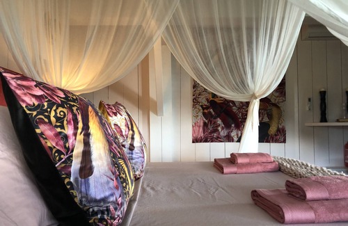 Goyave Bed & Breakfast | Oceanfront Rooms with Pool and Large Terrace in Paradise