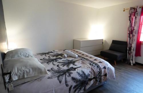 Cilaos House | Inviting Retreat: Chez Paul et Lydie with Family-Friendly Perks