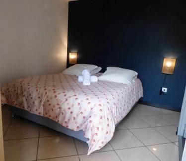 Cilaos House | Inviting Retreat: Chez Paul et Lydie with Family-Friendly Perks