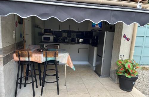 Roquemaure Bed & Breakfast | Chambres Hôtes chez Chris