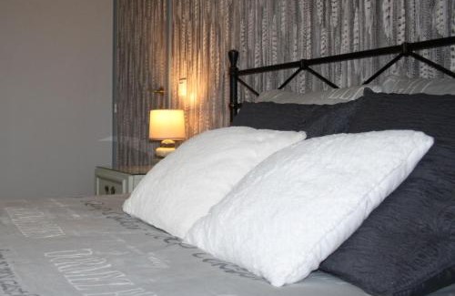 Dinant Bed & Breakfast | Oceanfront Retreat at Chambres La Belle Vue - 9/10 Rated