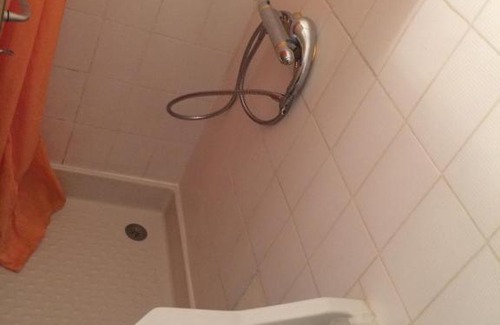 Chatel-Guyon House | Cozy Chambres Levadoux: Pet Friendly & Family Accessible